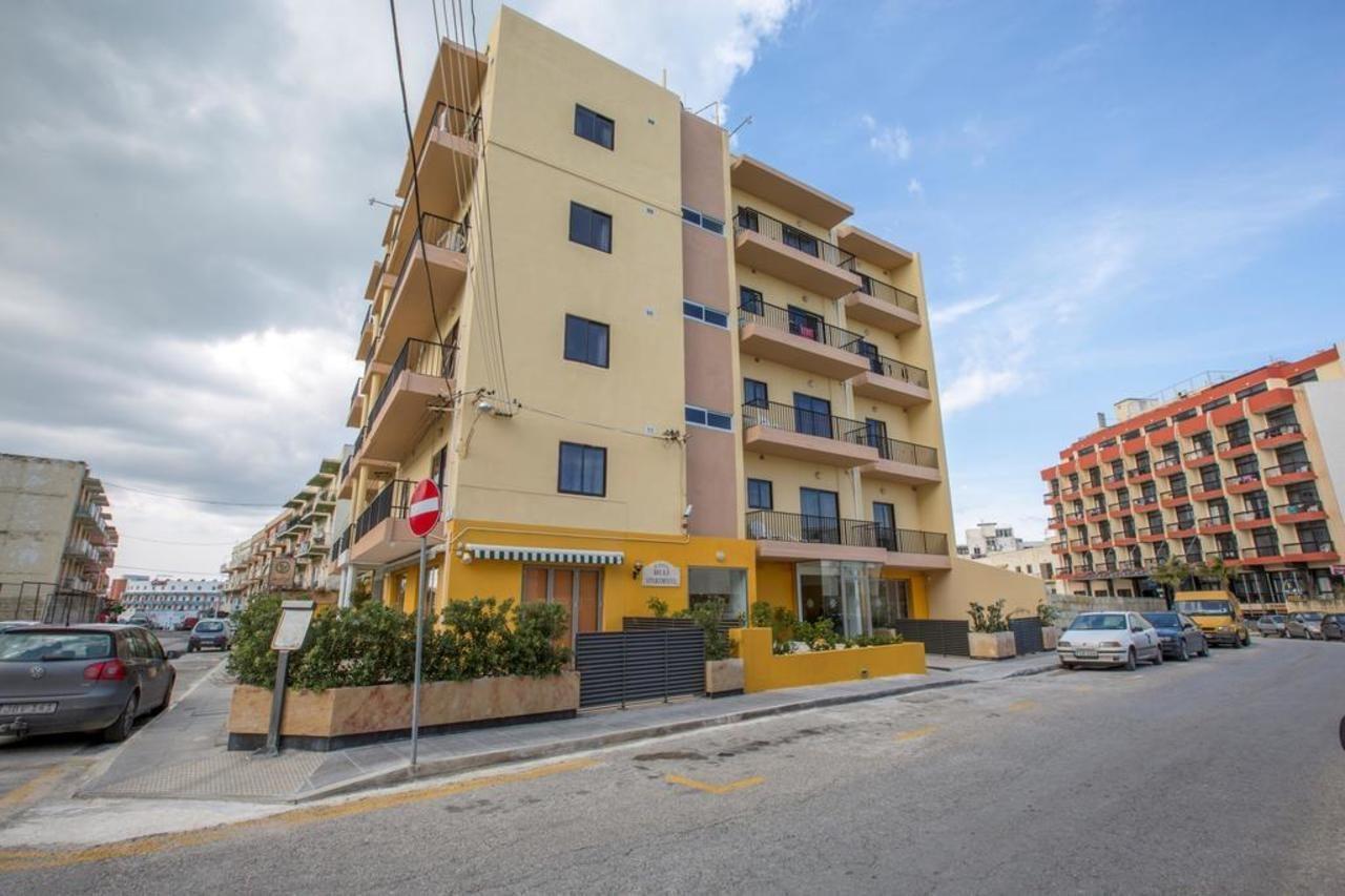 Huli Hotel & Apartments Qawra Extérieur photo